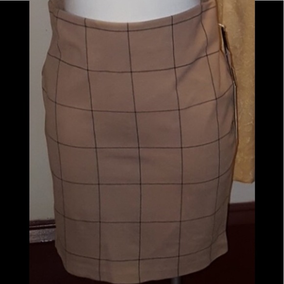 Willie Smith Dresses & Skirts - Nwt Willie Smith size 10 skirt